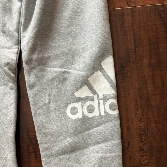 2 adidas Boy's Jogger - XL (18/20) - Picture 3 of 5